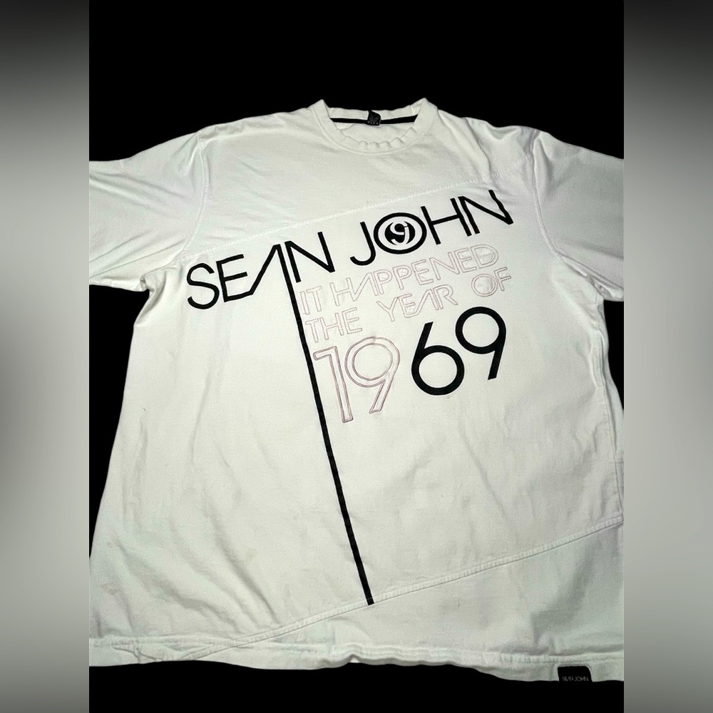 Sean Jean/P Diddy/ Men’s size XXL Short sleeve Shirt/1969/Death Row Records